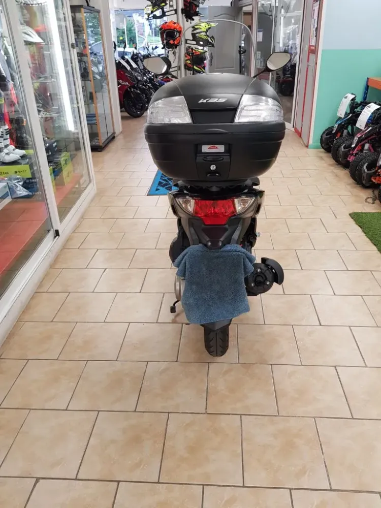 SYM - Symphony 125 SR (4)