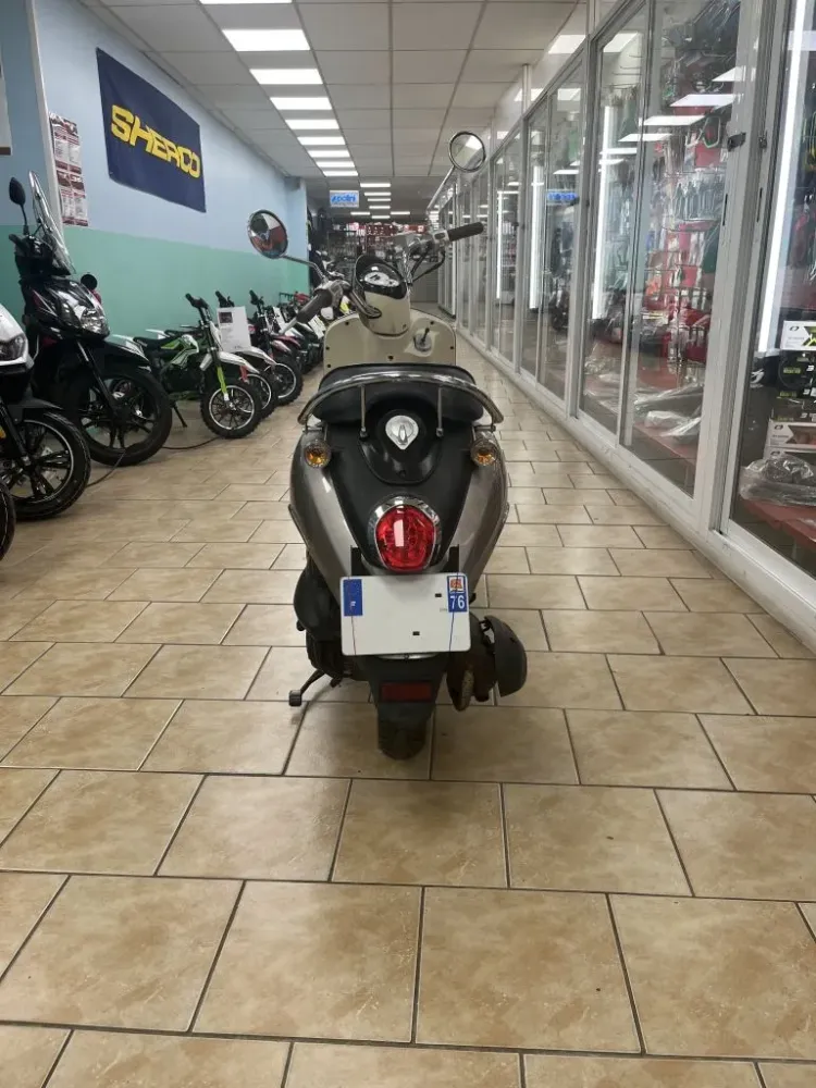 SYM - Mio 50 cm³ (2)webp