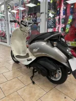 SYM MIO 50CM3 MARRON & BEIGE (3)